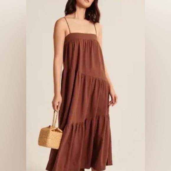 Abercrombie & Fitch Dresses & Skirts - Abercrombie & Fitch Rust Asymmetrical Tiered Maxi Dress Size XL